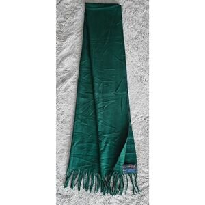 Cashmink V. Fraas Acrylic Scarf Made In Germany, 60x 11.5 in scarf, Green Fringe